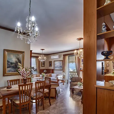 Amalia's Sea View Apartment *